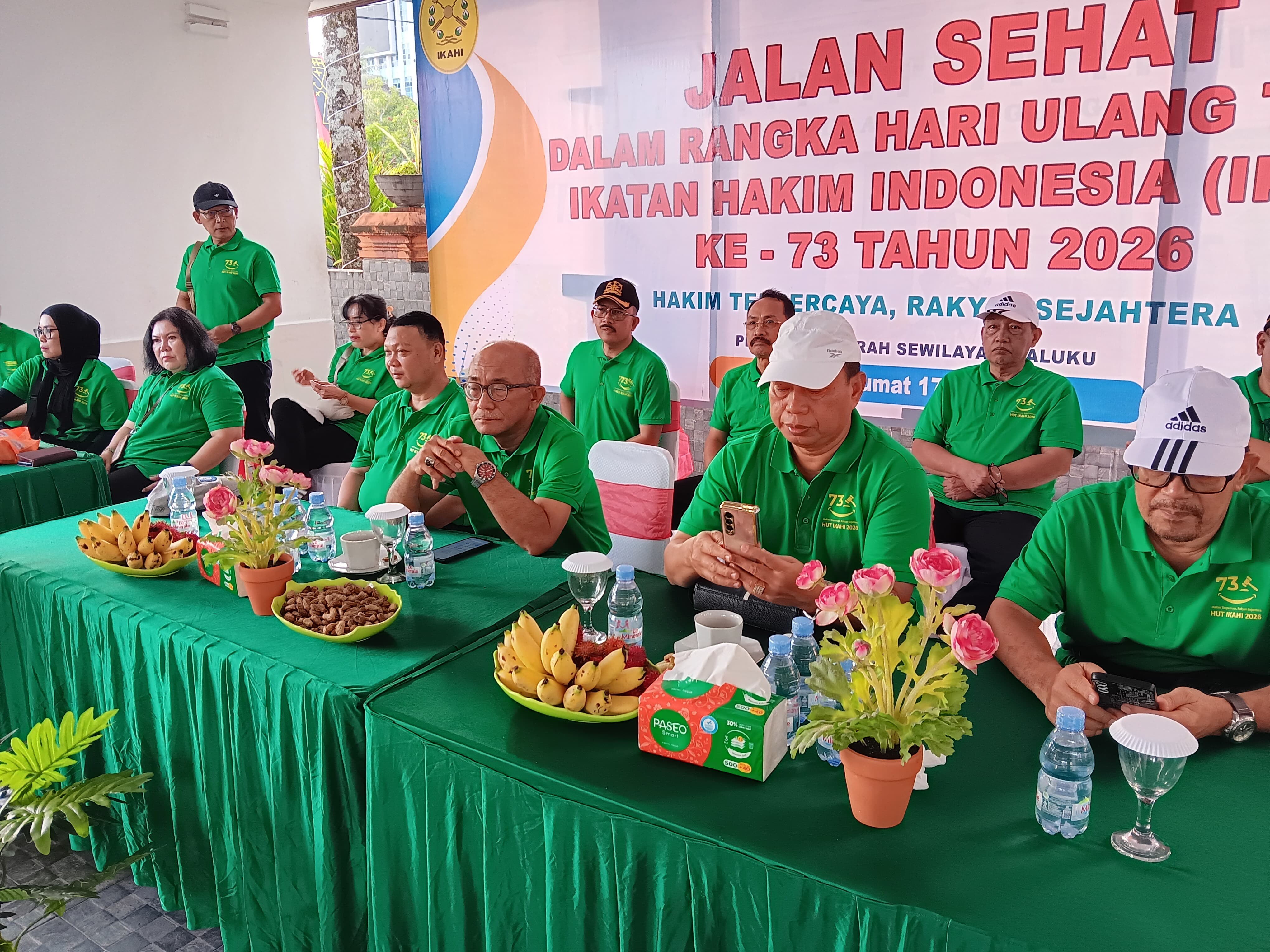 HUT IKAHI 1